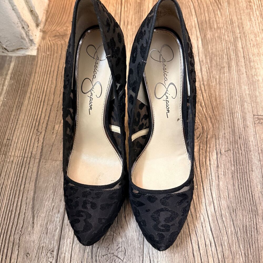 Jessica Simpson Women 8.5M Black Velvet Animal Print Stiletto Heels